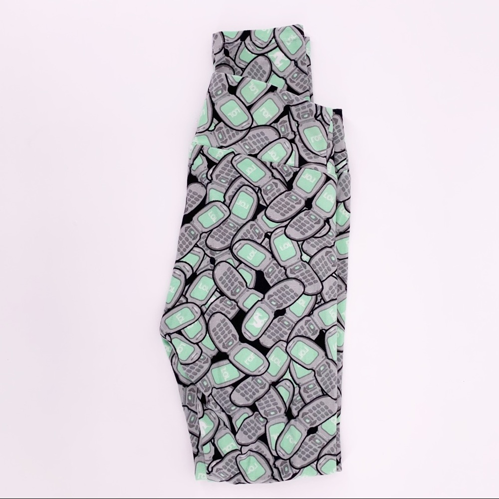 LuLaRoe OS Leggings Cell Phone LOL A13
